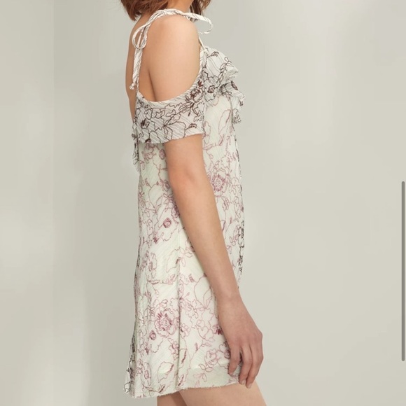 Wilfred by Aritzia, Lelaina Slip Mini Dress, floral Cream Ruffle, size XS, EUC - Picture 4 of 14